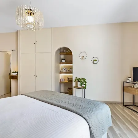 Aristo By Estia Benitses (Corfu)