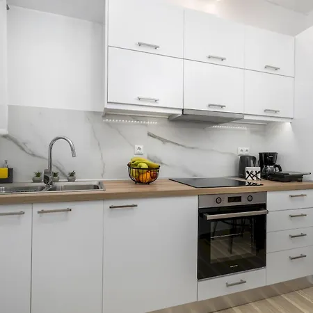 Aristo By Estia Apartman Benícesz